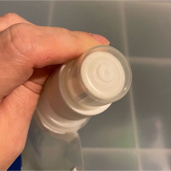 Duke University Blue Devils Water Bottle Standing Pouch 16 Ounces Never Used - Picture 4 of 5